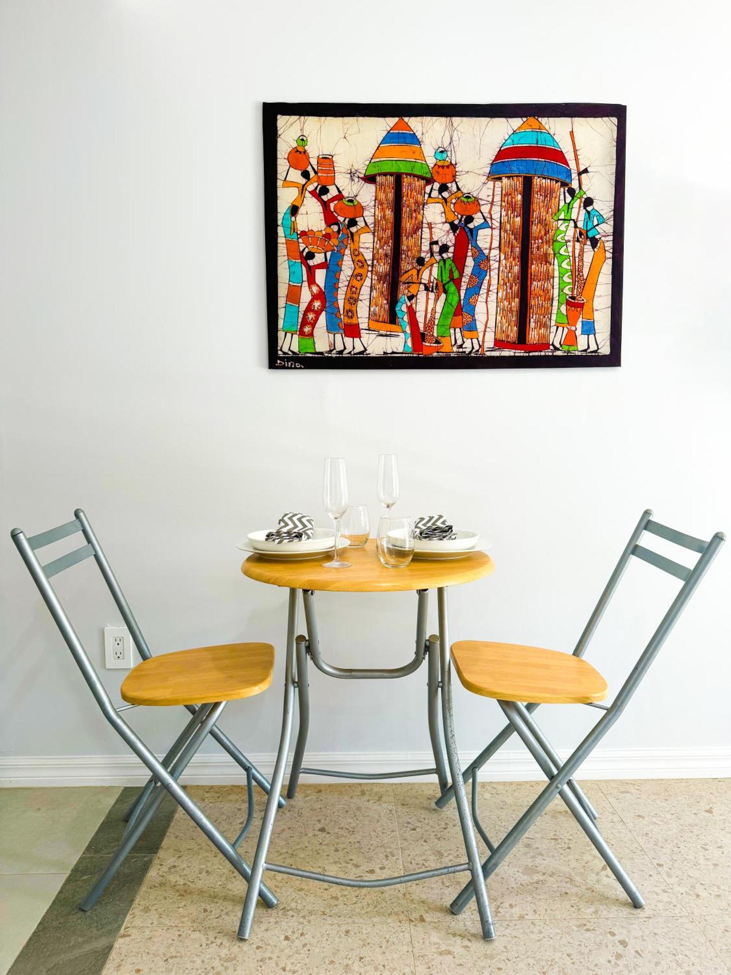 Studio, 100 Feet From The Beach Nassau Esterno foto
